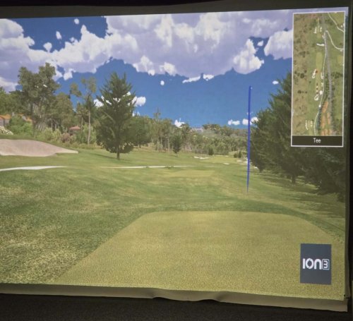 Permanentka 10 hodin na Full Swing simulátor